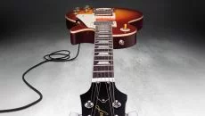 Rocksmith - permainan dalam genre Arkade