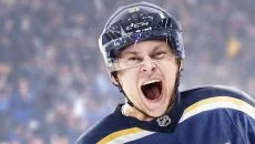 NHL 17 - permainan dalam genre Simulator