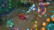 Heroes Arena - permainan dalam genre Daring