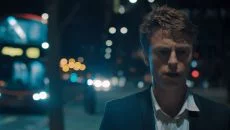 Late Shift - permainan dalam genre Film interaktif