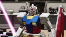 New Gundam Breaker - permainan dalam genre Robot tempur