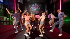 Night Club Simulator - permainan dalam genre Konstruksi