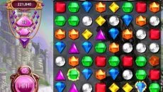 Candy Crush Friends Saga mirip dengan Candy Crush Friends Saga